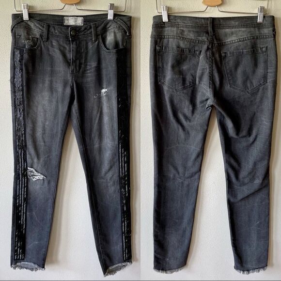 Free People Black/Gray Distressed Black Beaded Ankle Jeans - Picture 1 of 10